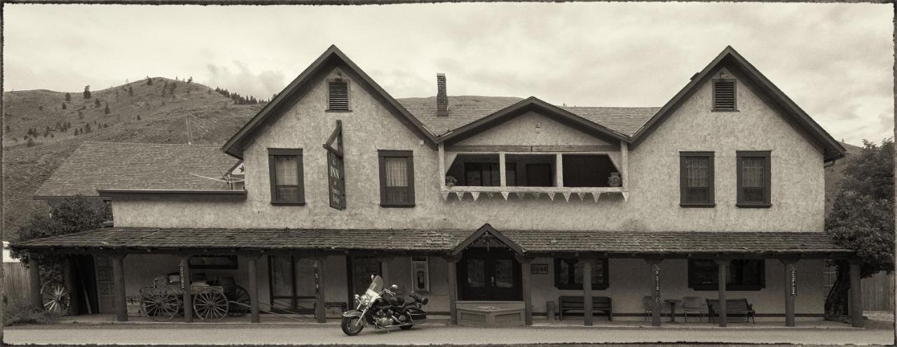 The Inn At Spences Bridge エクステリア 写真